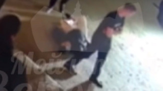 Появилось видео драки у кальян-бара, в ходе которой погиб воронежец