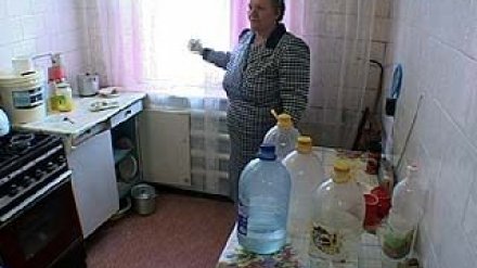 В поселок Зареченский наладили поставку питьевой воды
