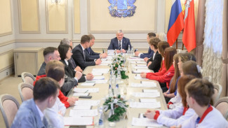 Воронежский губернатор оценил успехи участников «Движения первых»