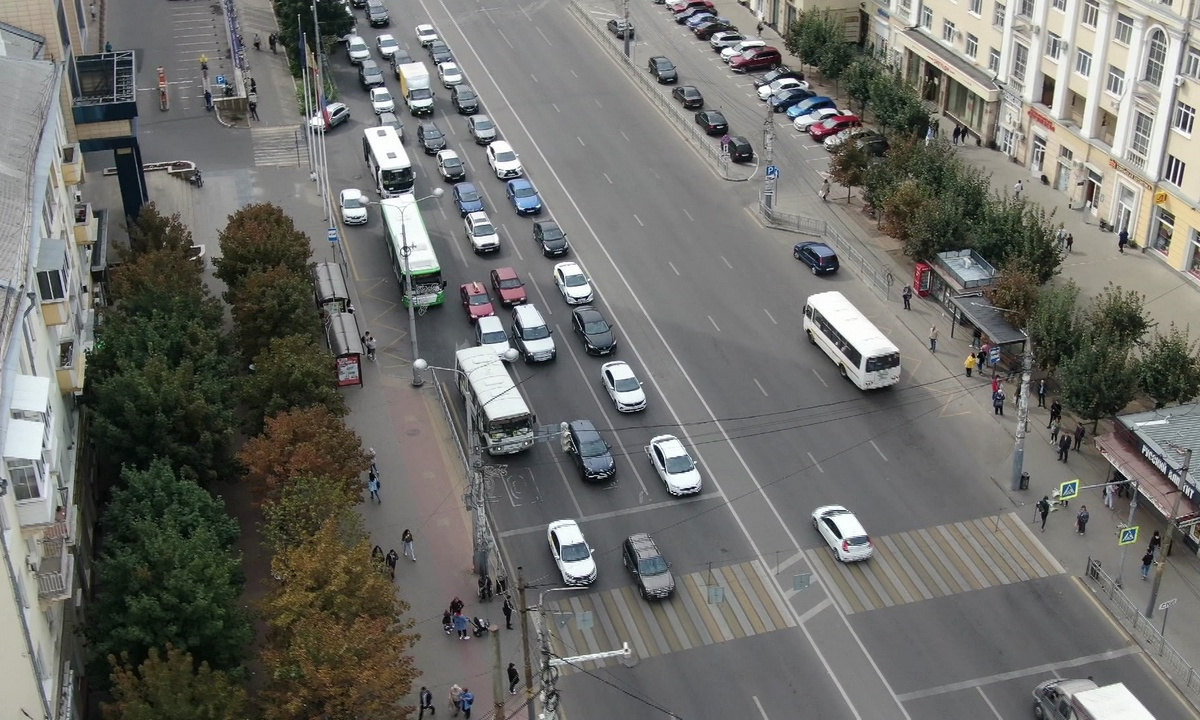 В центре Воронежа ограничат движение и парковку транспорта – Новости  Воронежа и Воронежской области – Вести Воронеж