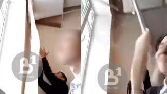 В школьном кабинете с рухнувшим потолком в Воронеже приостановили учебный процесс
