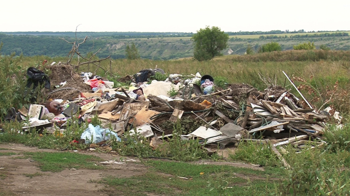 Погода в краснополье воронежская обл воробьевский. Верхний бык Воронежская область. Воробьёвский район верхний бык. Верхний бык Воронежская область Воробьевский район. Мусорный полигон Воронежская область.