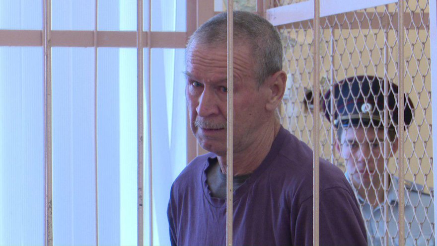 «Лучше бы меня убил». Экс-жена воронежского стрелка рассказала суду о гибели сына с невесткой