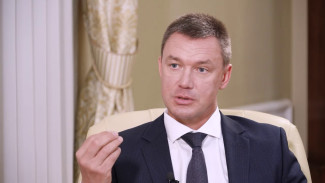 Вице-губернатор рассказал, зачем власти платят по 100 тысяч беременным школьницам 
