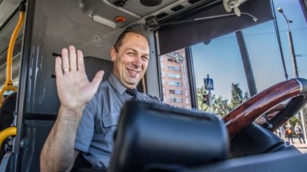 Гордума предложила одеть водителей и кондукторов воронежских маршруток в униформу