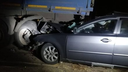 Белгородец пострадал в ДТП с КамАЗом на воронежской трассе