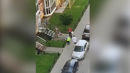 Гадкий поступок женщины запечатлела скрытая камера в Воронеже