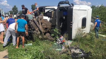 В Воронежской области в ДТП с автоцистерной погибли два человека