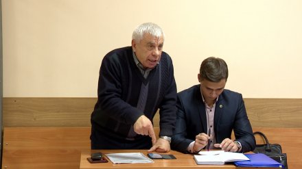 Скандально известный воронежский коммунальщик оспорит штраф за неуважение к суду