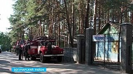 Второй сводный отряд пожарных прибыл в Богучарский район