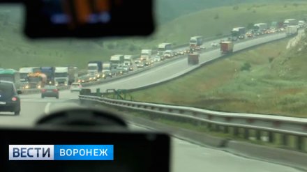 Плохо ехать или хорошо стоять. Как миновать самую большую в России пробку по дороге на юг