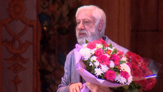 Путин объявил благодарность главному художнику Воронежского оперного театра