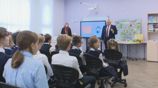 В воронежской школе открылся интерактивный класс дорожной безопасности