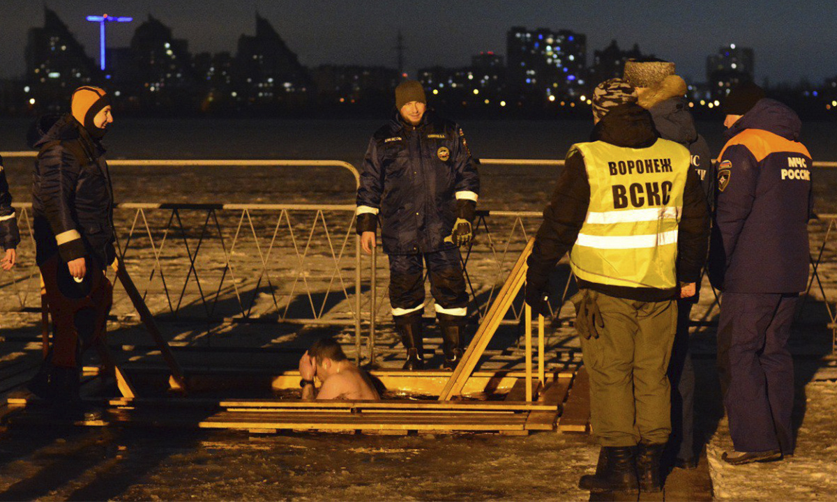 В Воронеже отказались от оборудования проруби у храма в Боровом – Новости  Воронежа и Воронежской области – Вести Воронеж