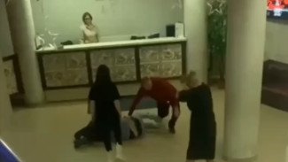 Воронежцы с перцовым баллончиком устроили массовую драку в «Парнасе»