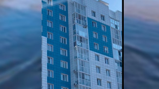 В Воронеже дети начали скидывать пакеты с водой на прохожих