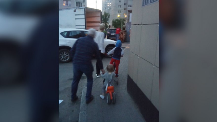 В Воронеже продолжила работу шумная «Пятёрочка», мешающая семьям с детьми