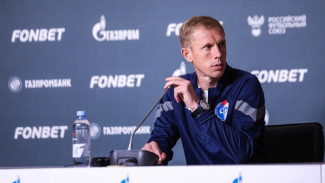 Главным тренером воронежского «Факела» снова стал Олег Василенко
