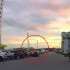 Момент аварии с 6 авто на парковке воронежского ЖК показали с нового ракурса