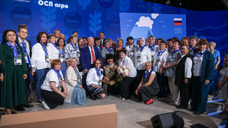 «Единая Россия» назвала имена лучших почтальонов страны