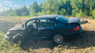 Водитель Hyundai погиб при столкновении с деревом в Россоши