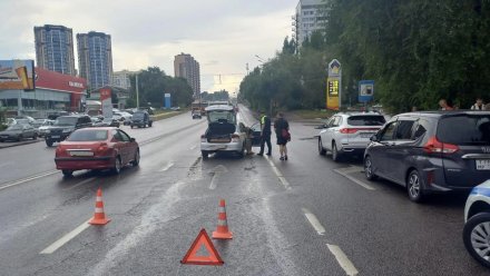 Водитель иномарки насмерть сбил пенсионерку на пешеходном переходе в Воронеже