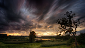 Жёлтый уровень опасности из-за грозы введут на территории Воронежской области