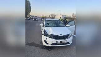 В Воронеже насмерть сбили перебегавшую трассу женщину