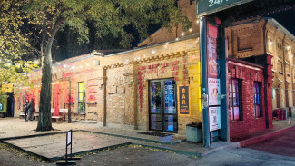 Активисты добились демонтажа летней веранды популярного кафе в центре Воронежа