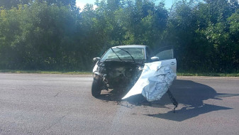 Семья с ребёнком пострадала в ДТП с легковушками в Семилукском районе