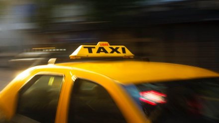 Одно из старейших такси прекратит работу в Воронеже 1 февраля