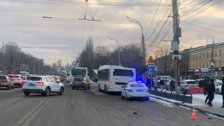 В Воронеже водитель автобуса сбил пешехода