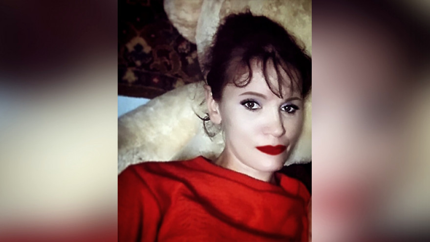 «Остались я и братик». Дочь сбитой в Воронежской области женщины ищет очевидцев ДТП