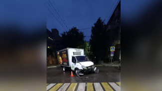 Два человека пострадали в ДТП с фургоном «Русского Аппетита» в Воронеже