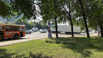 Пробка в 3,5 км сковала Московский проспект в Воронеже из-за ДТП с фурой