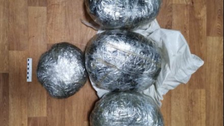 Воронежец попытался выдать 5 кг наркотиков за мусор