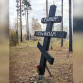Крест с надписью «Невинно убиенным» упал на воронежском кладбище