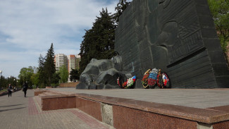 В Воронеже начали поиск подрядчика для обновления памятника Славы