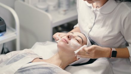 История с мошенничеством при получении выплат воронежской бизнесвумен дошла до главы СК