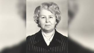 Мэр поздравил с Днём рождения Почётного гражданина Воронежа Нину Кабунину 