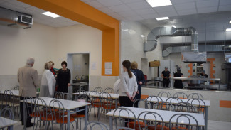 «Единая Россия» в Воронежской области проверила качество школьного питания
