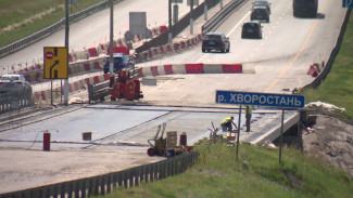 Мост через реку Хворостань в Воронежской области откроют досрочно 