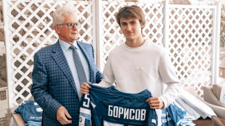 Глава Нововоронежской АЭС напутствовал хоккеистов «Росэнергоатома» перед началом сезона 