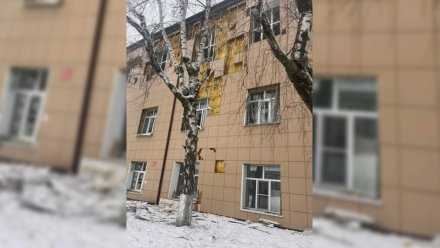 В Воронеже ученики попавшей под удар ВСУ гимназии перейдут на дистант до конца недели