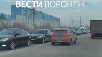 Воронежцы вновь застряли в пробках из-за перекрытого проезда Разумова