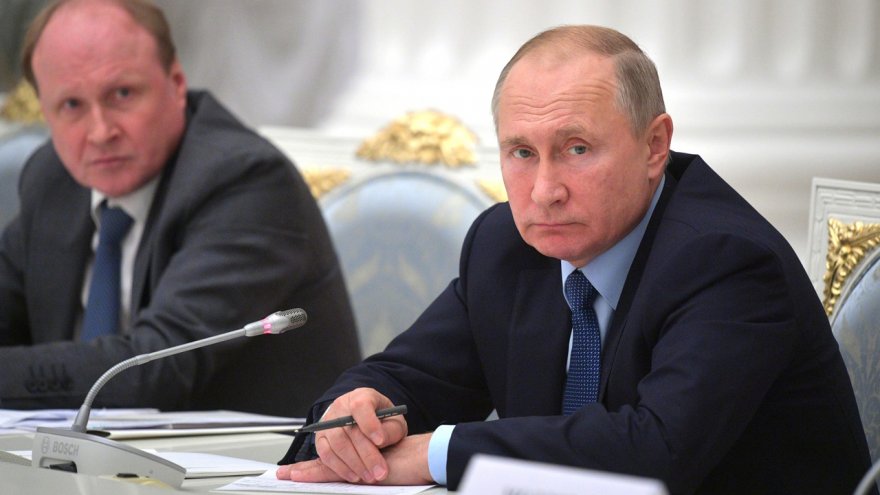Путин раскритиковал министра после замечания профессора Воронежского госуниверситета