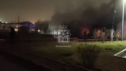 После пожара на старой воронежской автостанции нашли труп