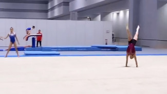 Воронежская гимнастка Мельникова поделилась видео первой тренировки в Токио