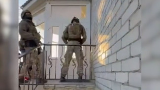 Воронежские полицейские накрыли межрегиональную ОПГ кибермошенников