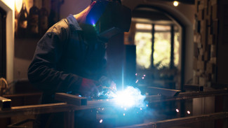 Сварщики стали самой дефицитной профессией в Воронежской области